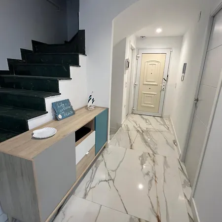 Magnifico Adosado Cerca Del Mar *